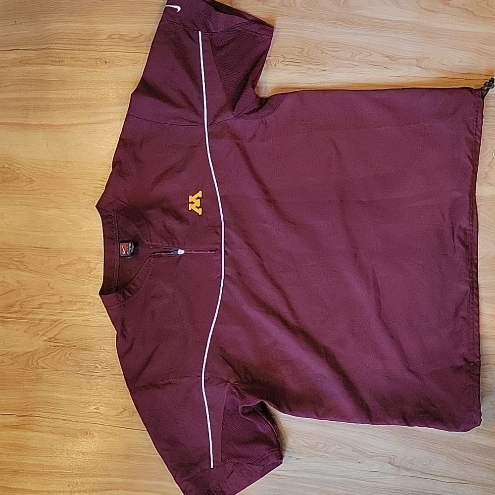 NIKE Minnesota Golden Gophers Team Gear 1/4 Zip Pullover - Picture 1 of 6